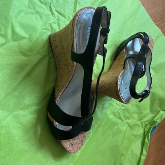 Guess wedge heels in black leather size 10 brand new never worn - Picture 9 of 12